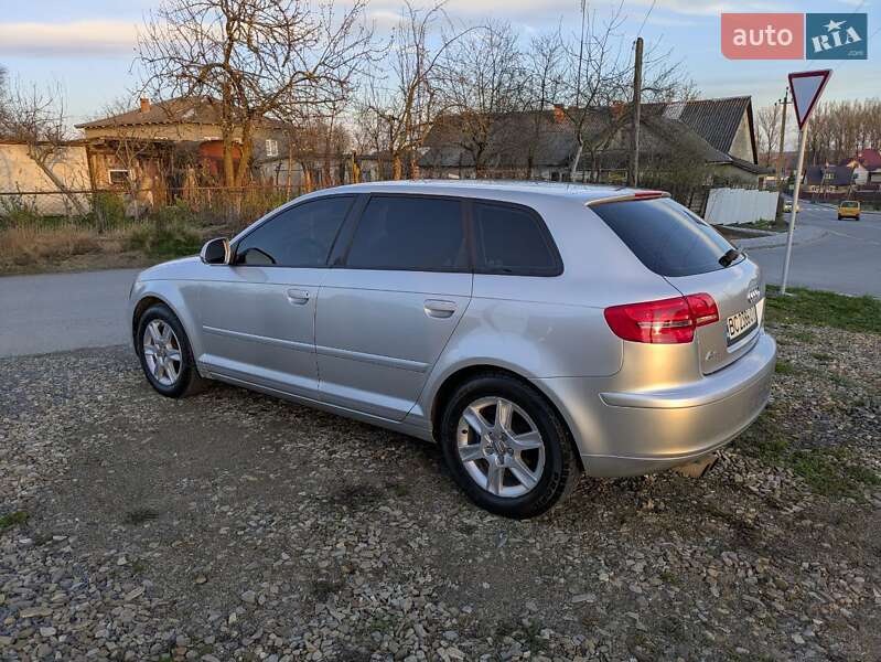 Хетчбек Audi A3 2009 в Самборі