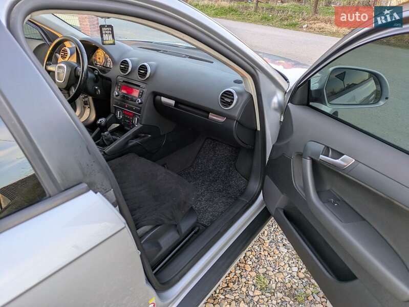 Хетчбек Audi A3 2009 в Самборі