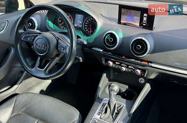 Седан Audi A3 2017 в 