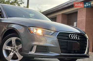 Седан Audi A3 2018 в 