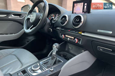 Седан Audi A3 2018 в 