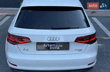 Хэтчбек Audi A3 2016 в 
