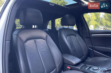 Хэтчбек Audi A3 2016 в 