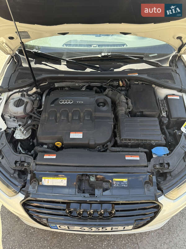 Седан Audi A3 2015 в Черновцах