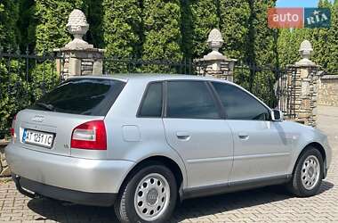 Хетчбек Audi A3 2002 в 