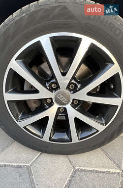 Хетчбек Audi A3 2010 в 