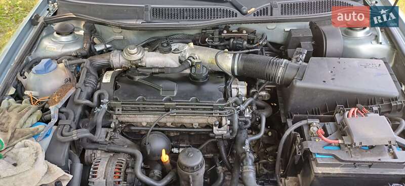 Хэтчбек Audi A3 2001 в Новоднестровске