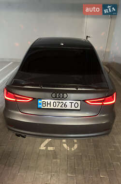 Седан Audi A3 2016 в 