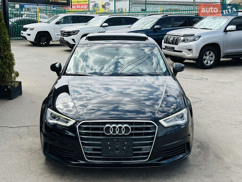 Седан Audi A3 2015 в Харькове