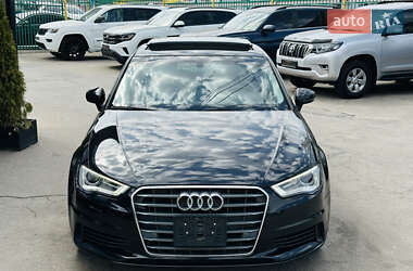 Седан Audi A3 2015 в 