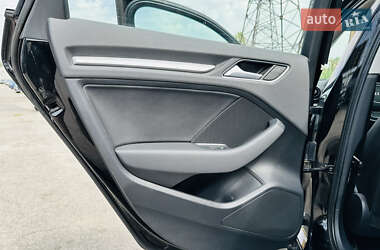 Седан Audi A3 2015 в 