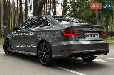 Седан Audi A3 2015 в 