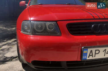 Хэтчбек Audi A3 1998 в 