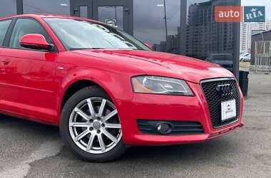 Хэтчбек Audi A3 2010 в 