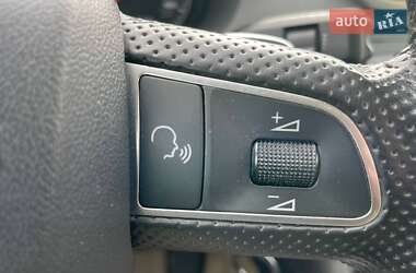 Хэтчбек Audi A3 2010 в 