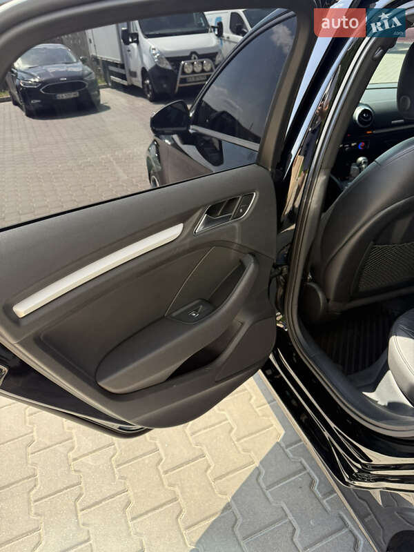 Седан Audi A3 2017 в Києві