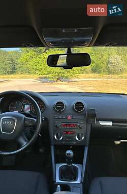 Хетчбек Audi A3 2005 в 