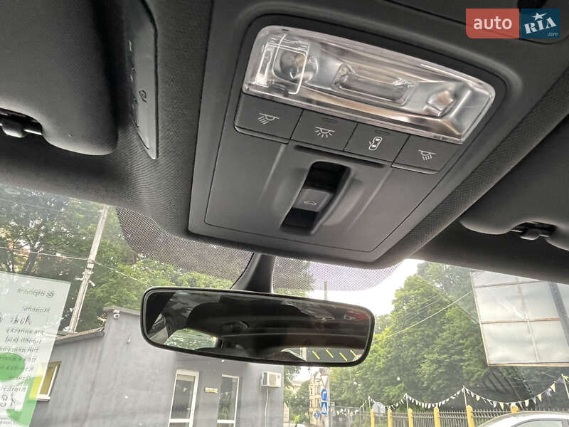 Хэтчбек Audi A3 2017 в Львове