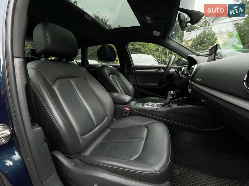Хэтчбек Audi A3 2017 в Львове