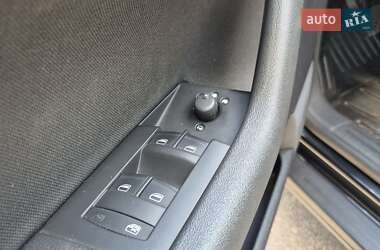 Хэтчбек Audi A3 2009 в 