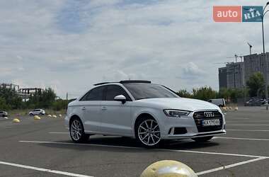 Седан Audi A3 2017 в 