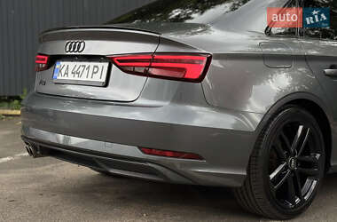 Седан Audi A3 2019 в 