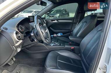 Седан Audi A3 2016 в 