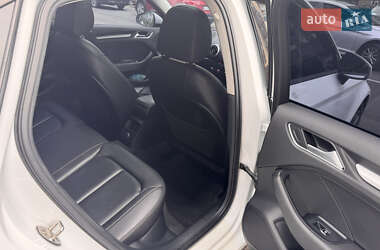 Седан Audi A3 2015 в 