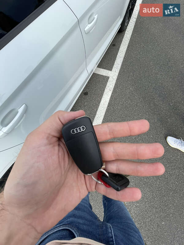 Седан Audi A3 2016 в Києві