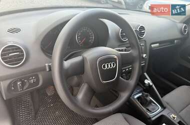 Хэтчбек Audi A3 2008 в 