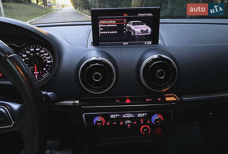 Седан Audi A3 2015 в Черновцах