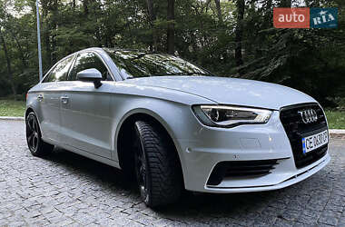 Седан Audi A3 2015 в 