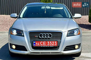 Хэтчбек Audi A3 2012 в 