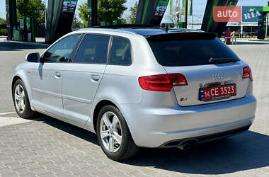 Хэтчбек Audi A3 2012 в 