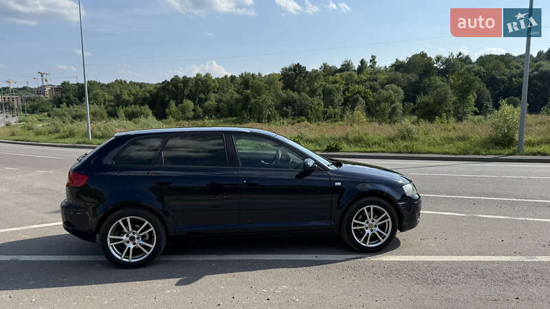 Хэтчбек Audi A3 2004 в Львове