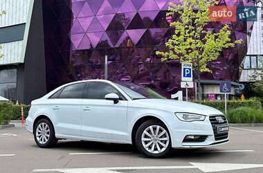 Седан Audi A3 2015 в Києві