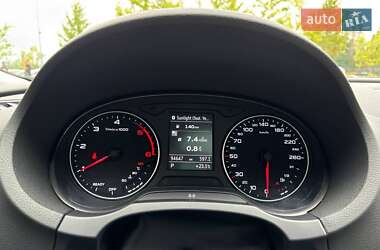 Седан Audi A3 2015 в 