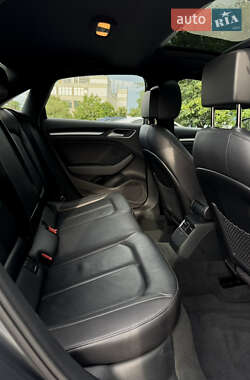 Седан Audi A3 2015 в 