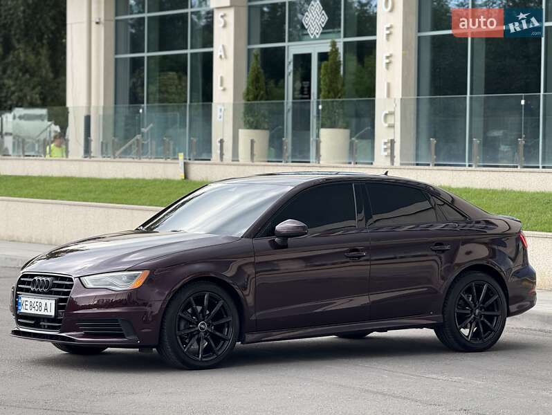 Седан Audi A3 2014 в Днепре
