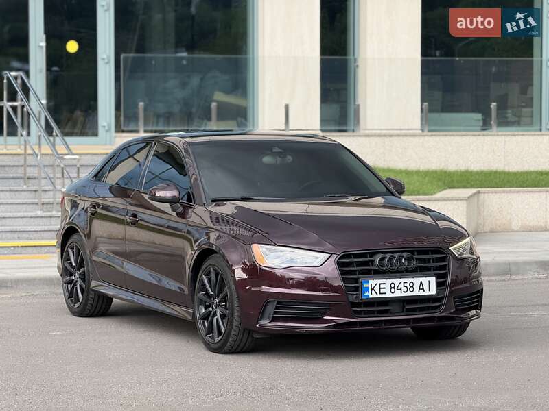Седан Audi A3 2014 в Днепре