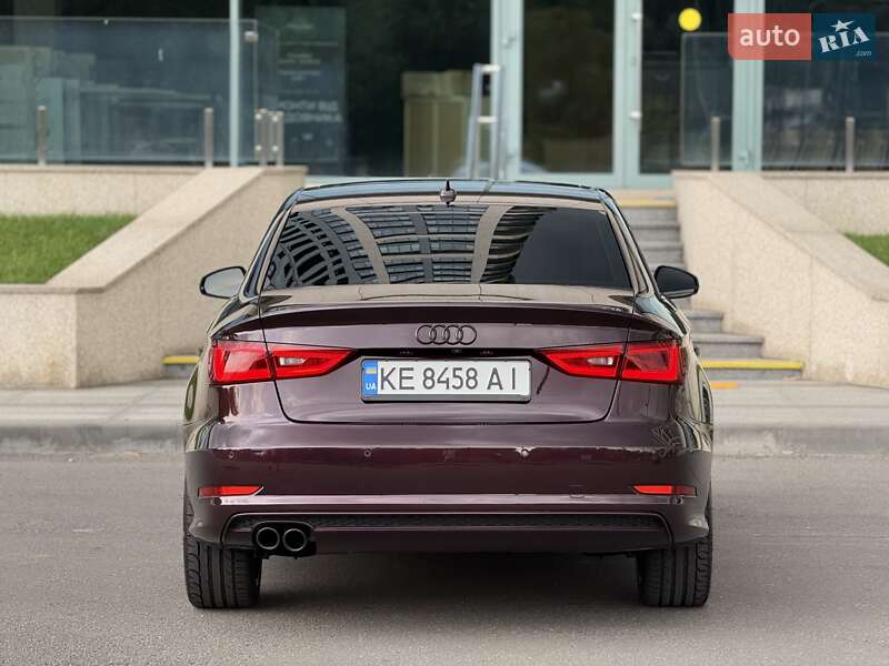 Седан Audi A3 2014 в Днепре