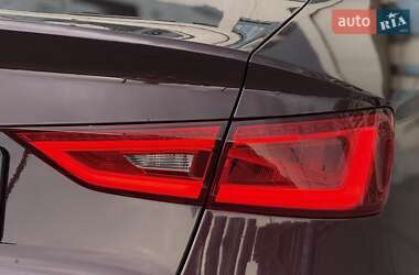 Седан Audi A3 2014 в 