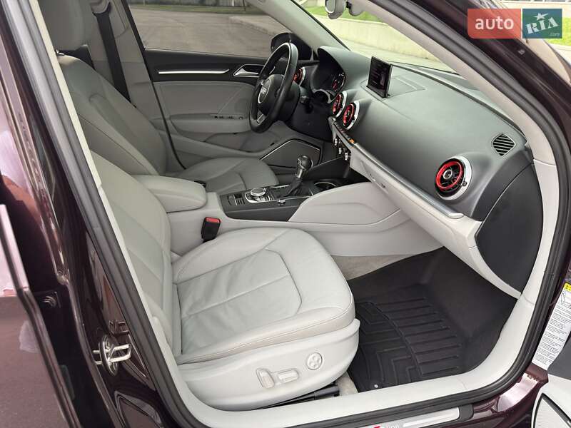 Седан Audi A3 2014 в Днепре