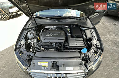 Седан Audi A3 2015 в 