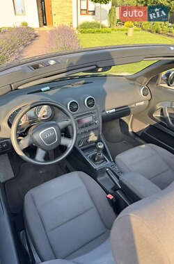 Кабриолет Audi A3 2011 в 