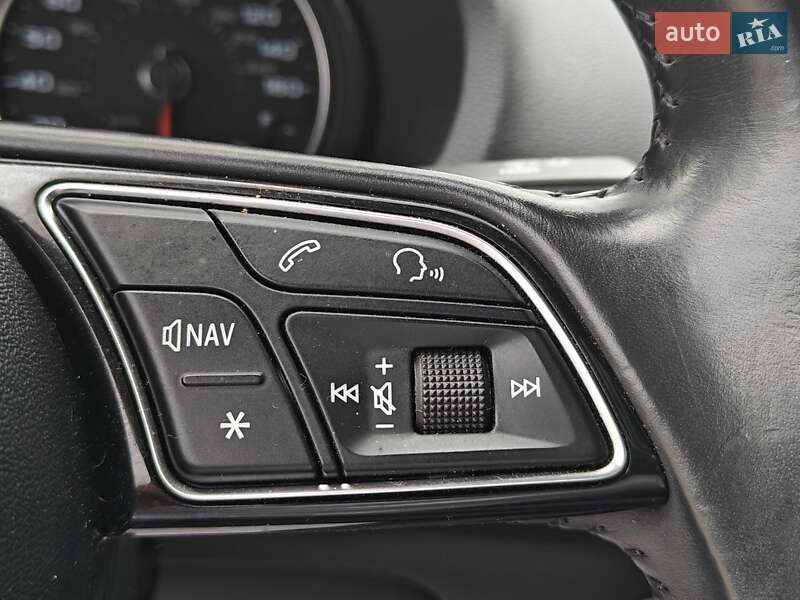 Седан Audi A3 2016 в Львові