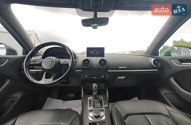 Седан Audi A3 2016 в 