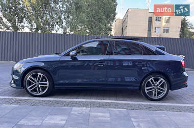 Седан Audi A3 2017 в 