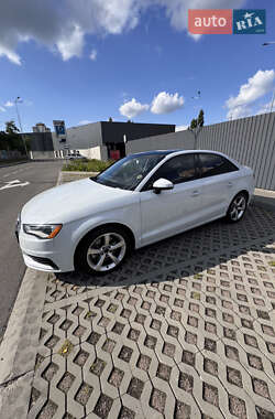 Седан Audi A3 2014 в 