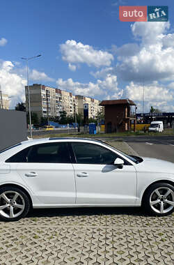 Седан Audi A3 2014 в 